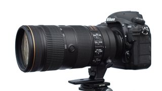 Image shows the Nikkor AF-S FX 70-200mm f/2.8 FL-ED VR lens