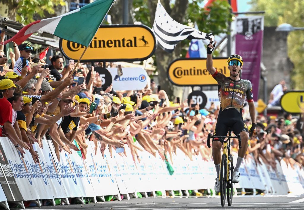 Christophe Laporte celebrates his win