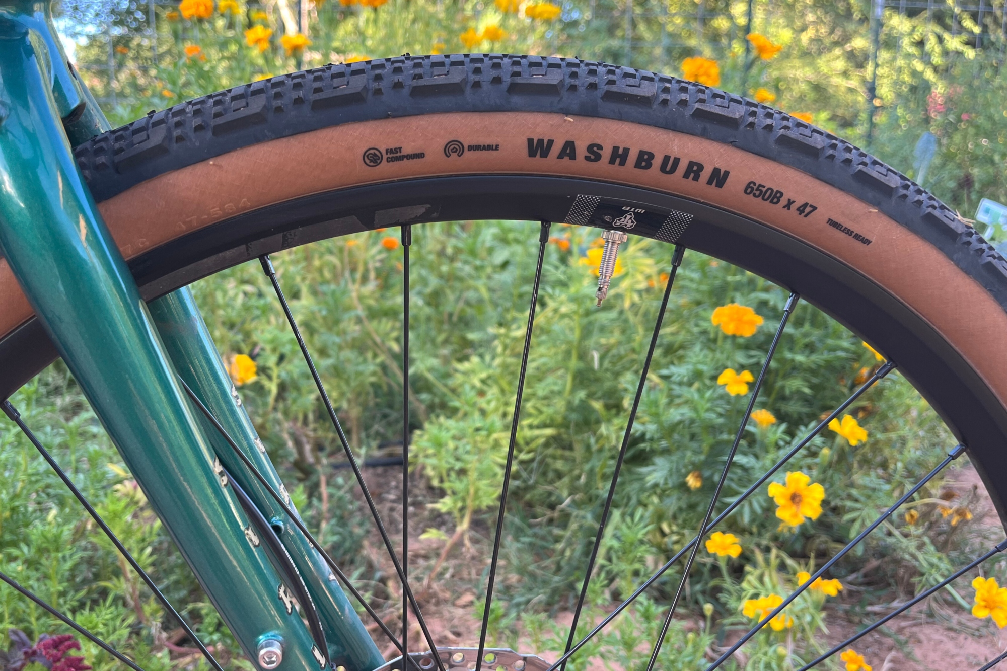 The 2025 Surly Straggler
