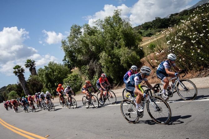 The peloton descends back into Ventura during stage 1 of the 2019 Tour of California Women's Race