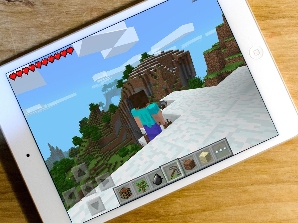 Minecraft On iOS Is About To Get A Hell Of A Lot Bigger