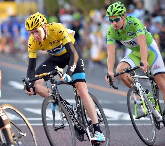 Rui Costa (Movistar) leads Chris Froome (Sky) and Peter Sagan (Cannondale)