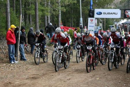 The elite women were led off the start line by defending Overall WORS champ Abby Strigel (Trek Stores of Madison). A mangled chain took Strigel out of the race in the first lap, and Kim Eppen (Mercy-Specialized) went on to dominate the field.