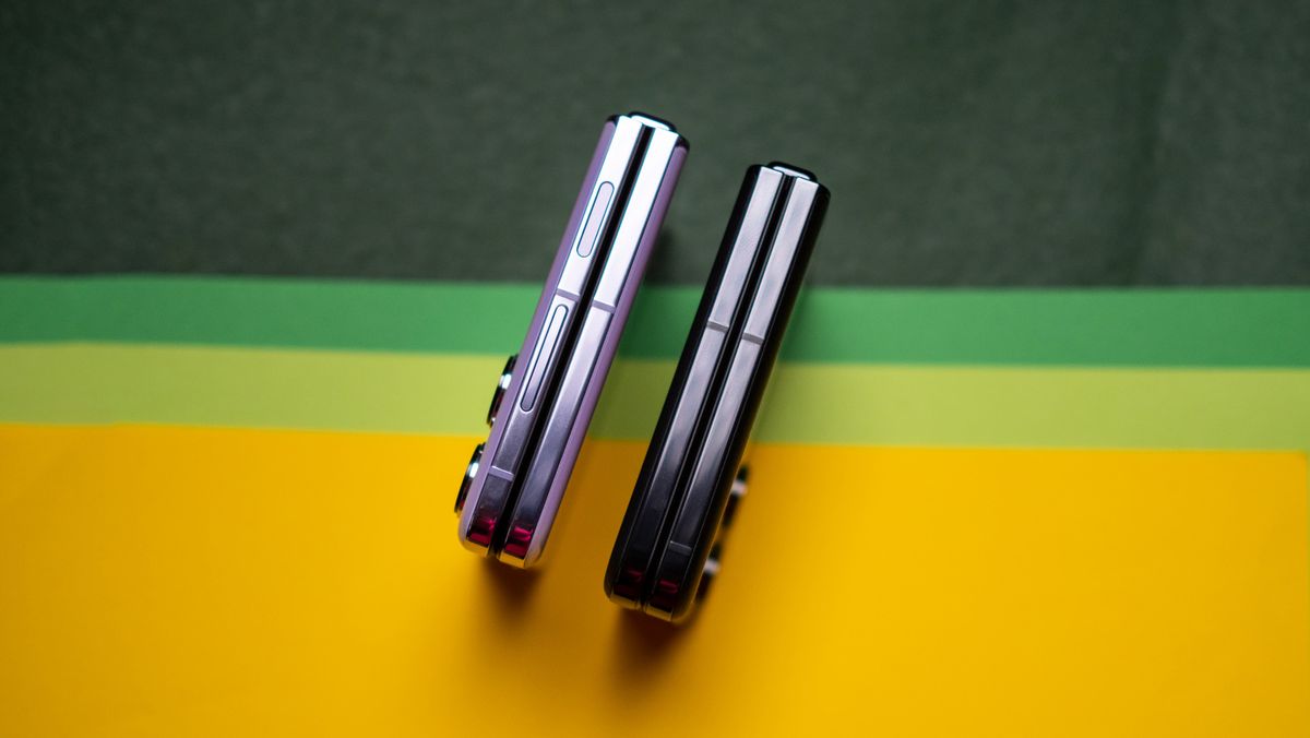 OPPO Find N2 Flip