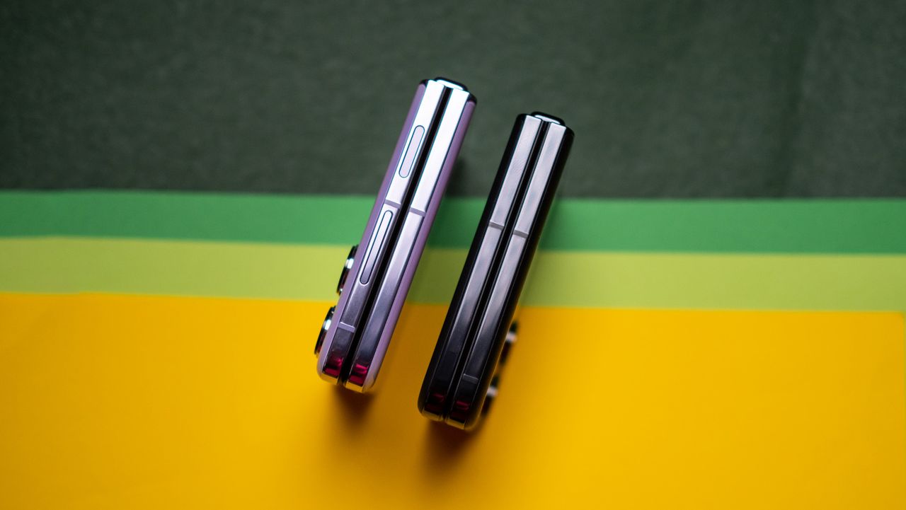 OPPO Find N2 Flip
