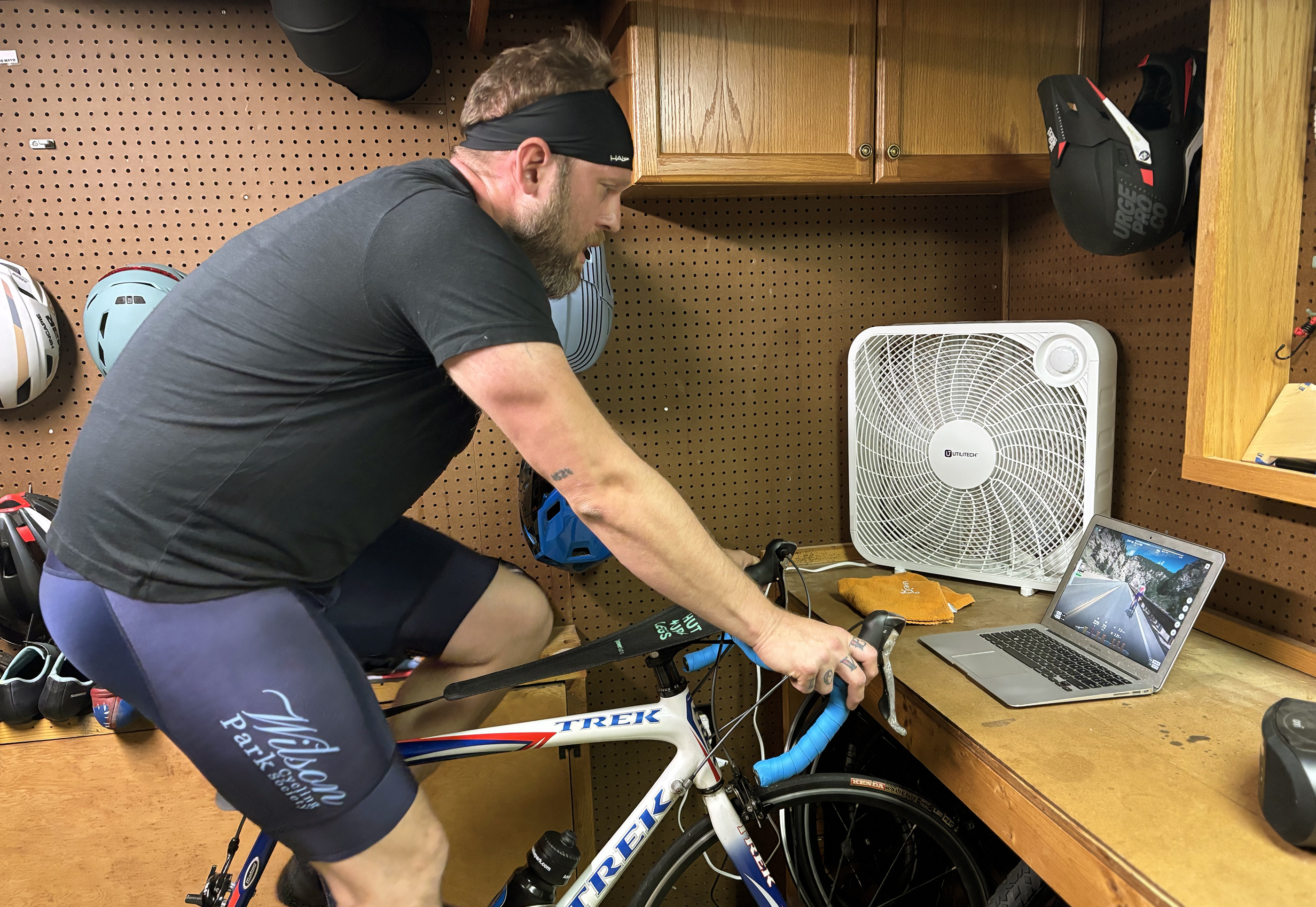 Indoor training on Rouvy with Visma Lease a Bike