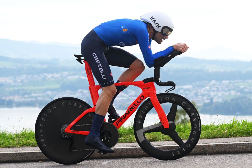 ZURICH SWITZERLAND SEPTEMBER 22 Filippo Ganna of Team Italy sprints during the 97th UCI Cycling World Championships Zurich 2024 Mens Elite Individual Time Trial a 461km one day race from Gossau to Zrich on September 22 2024 in Zurich Switzerland Photo by Dario BelingheriGetty Images