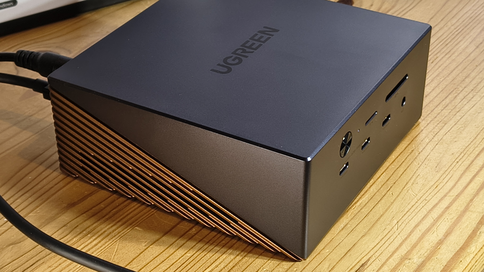 UGREEN Maxidok 17-in-1 TB5 Dock