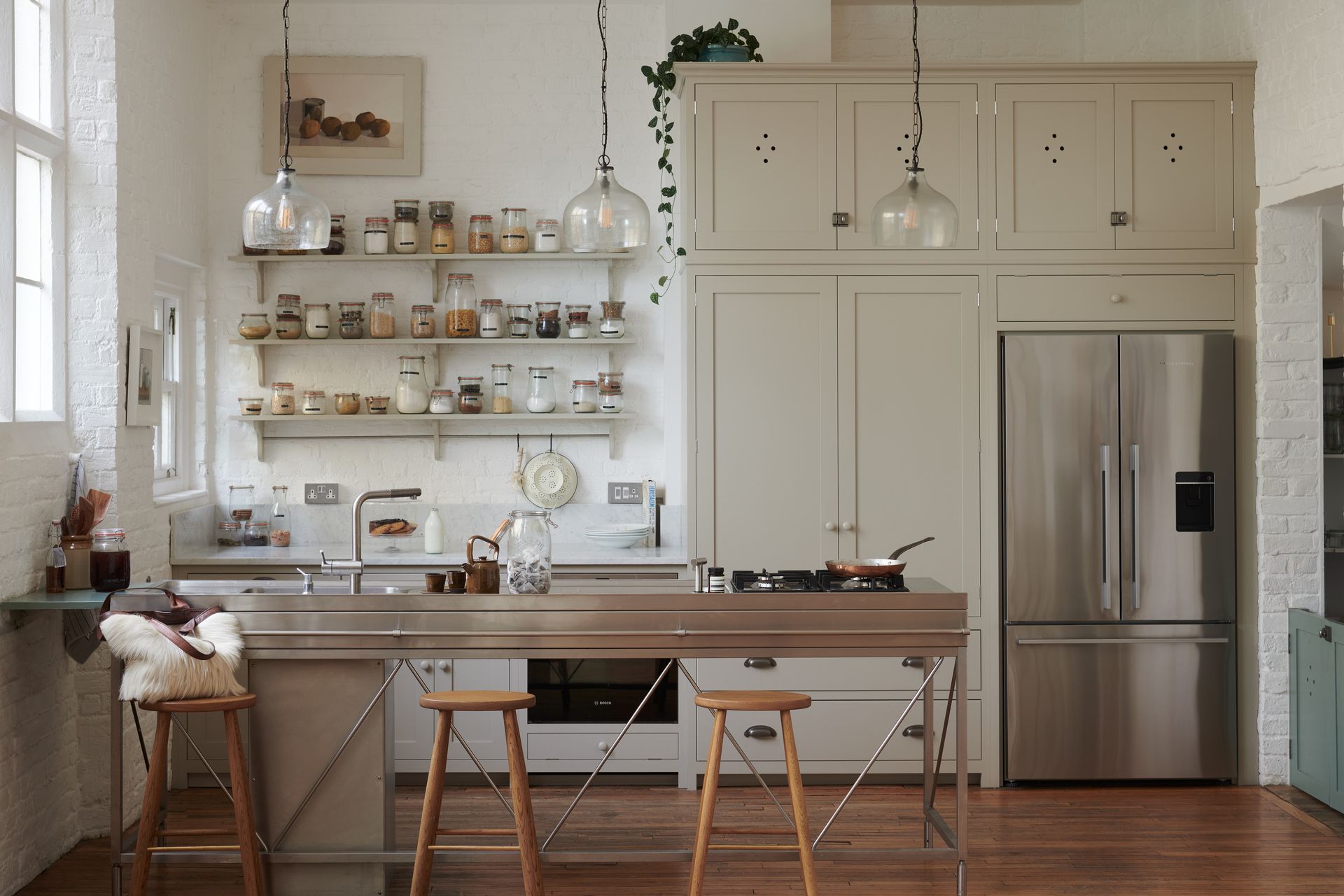 Kitchen island lighting ideas: 20 ways to make it functional and fabulous
