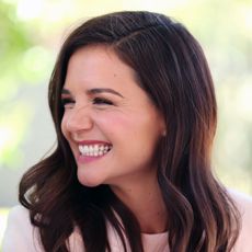 sydney, australia november 15 katie holmes speaks with families during a visit to ronald mcdonald house westmead on november 15, 2019 in sydney, australia photo by brendon thornegetty images