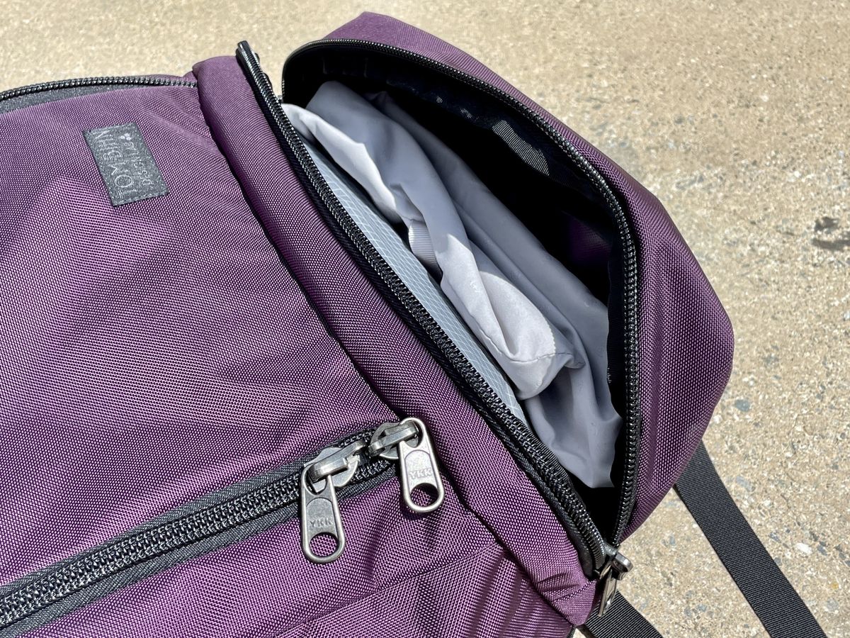 Tom Bihn Techonaut 30 Aubergine Bottom Pocket