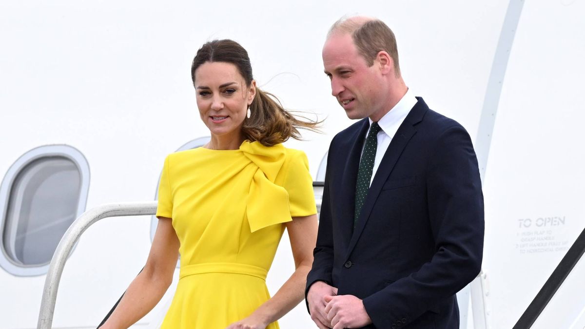 Pourquoi les manifestants se sont rassemblés avant l'arrivée du prince William et de Kate Middleton en Jamaïque