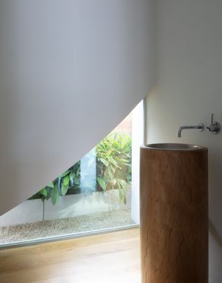 Custom designed sink by Schaum Shieh architects