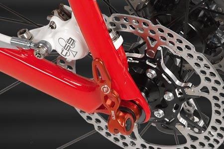 The rear disc - Formula brakes with Colnago branding
