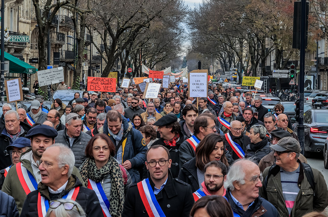 Bordeaux winemakers protest 2022