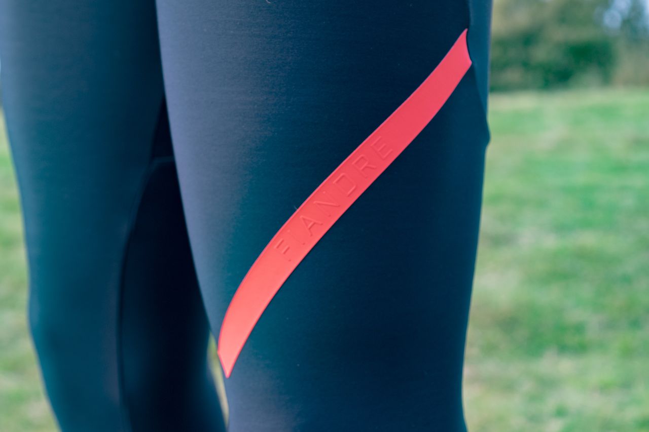 A man wearing a pair of Sportful Fiandre bibtights