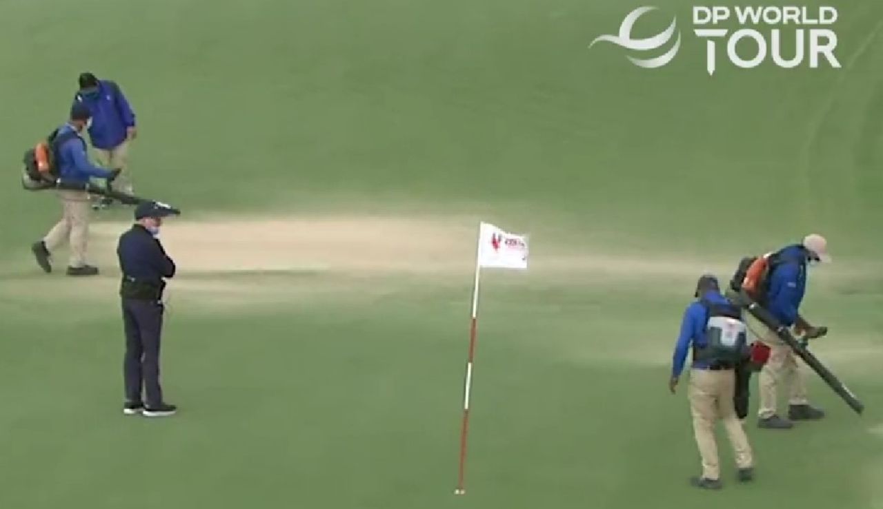 Watch: Wind Wreaks Havoc At Abu Dhabi HSBC Championship