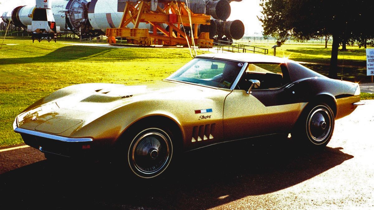 A 1969 Astrovette like that used by Apollo 12 astronauts Pete Conrad, Alan Bean and Richard Gordon, who leased matching Corvettes while preparing for their moon landing mission.
