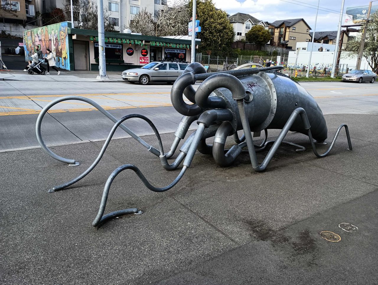 Squid statue