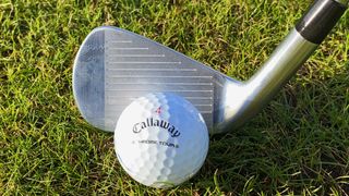 Photo of the Callaway Chrome Tour Golf Ball