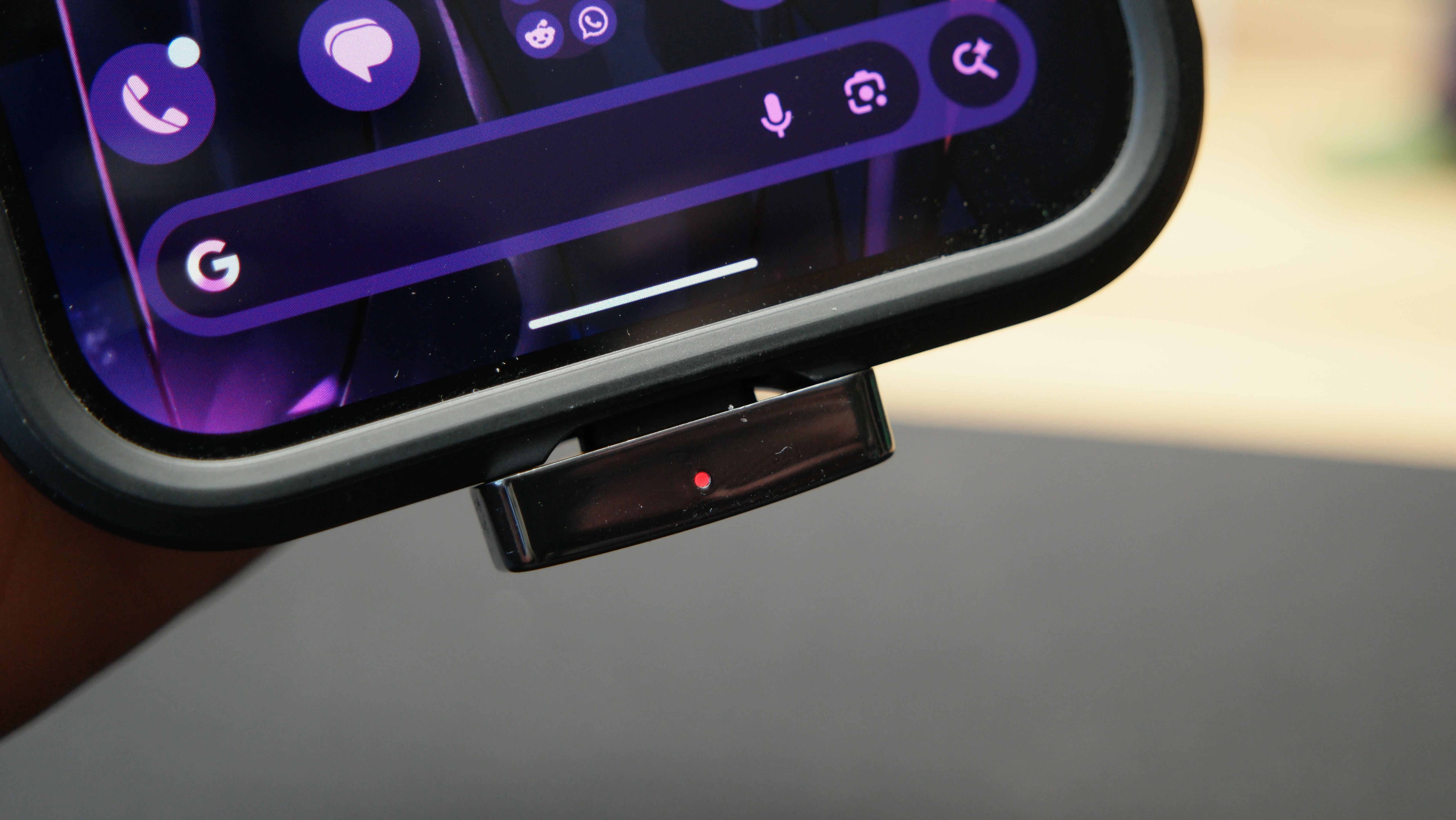 Questyle QCC Dongle Pro connected to a Google Pixel 9