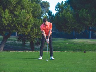 Gary Munro demonstrating correct set-up position for long iron shots