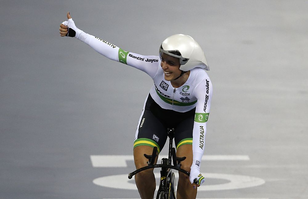 Rebecca Wisiak (Australia) wins the world title in the pursuit
