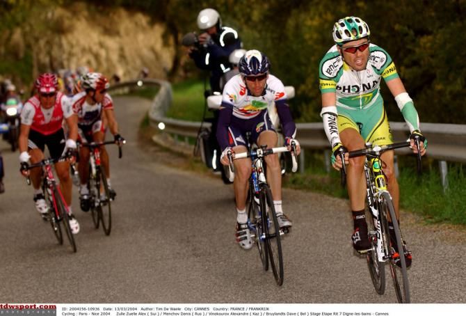 Alez Zulle on the attack for Phonak in his final season as pro rider