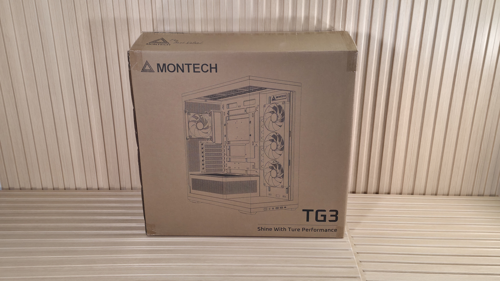 Montech TG3 - Outside