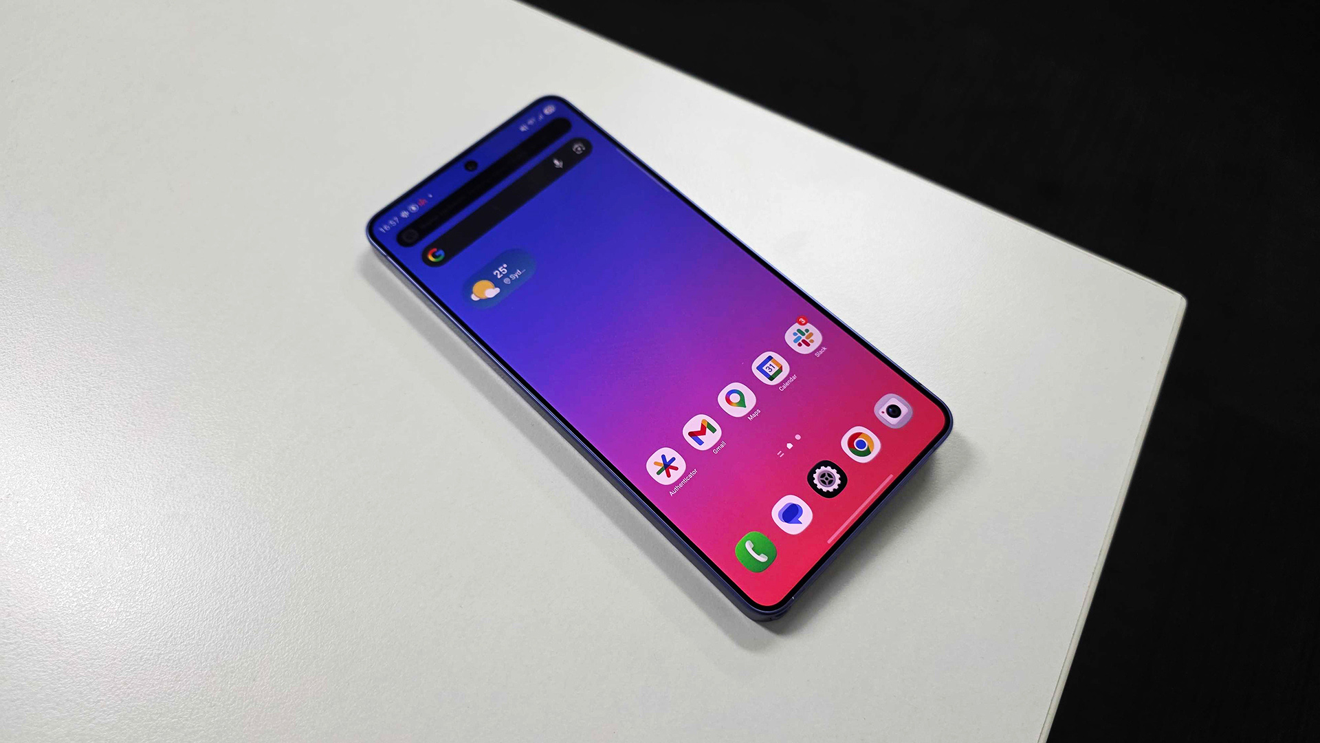 Privacy Display mode applied just to notifications shows a blacked-out pop-up