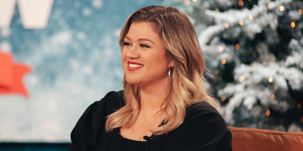 As The Ellen DeGeneres Show Slips, It Looks Like Kelly Clarkson Is ...