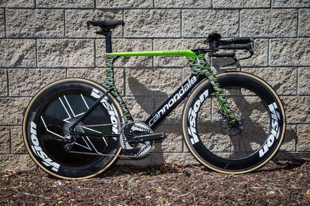 Kyle Murphy's Cannondale Super Slice disc-brake-equipped TT bike