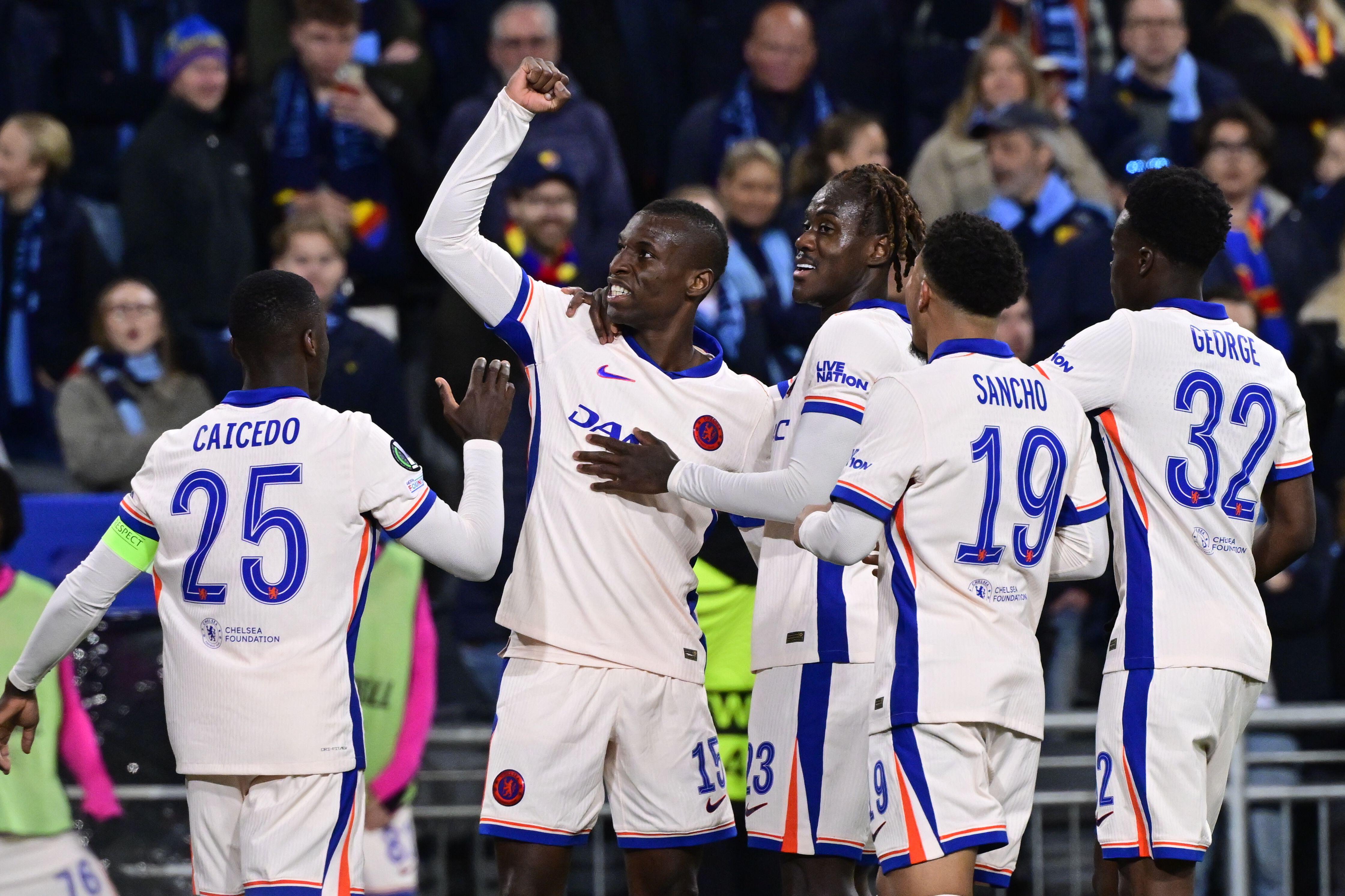 Nicolas Jackson celebrates with his teammates after scoring for Chelsea against Djurgarden in the Conference League semi-finals, May 2025.