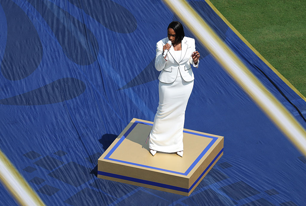 Jennifer Hudson performs the US national anthem ahead of the 2026 World Cup final
