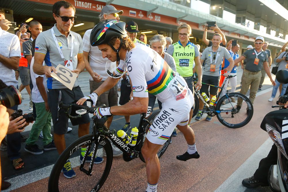 Peter Sagan has some fun during the final stage in Abu Dhabi with a 'dramatic' pit stop