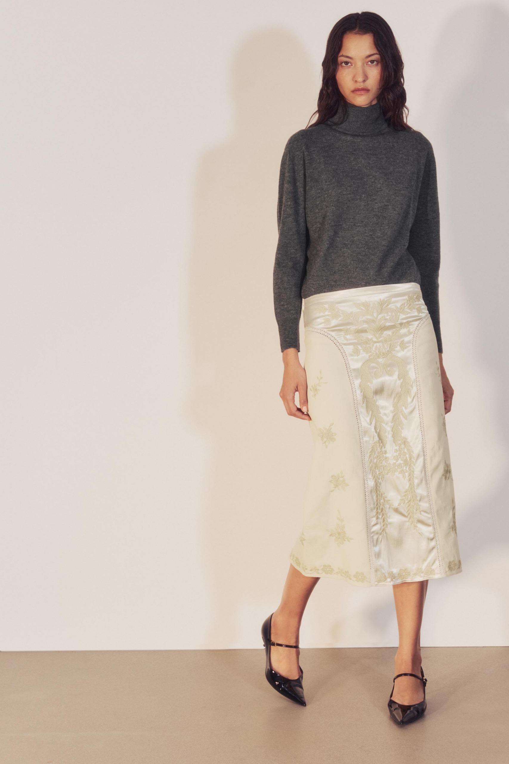 Zw Collection Embroidered Midi Skirt - Ecru - Xs