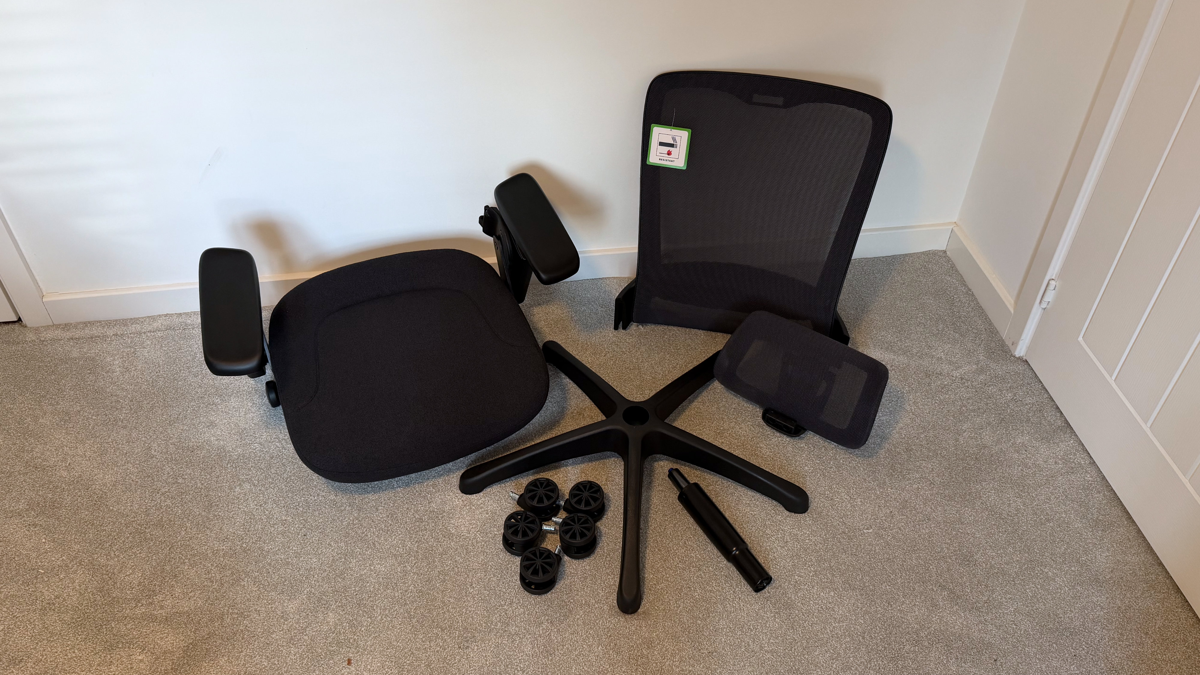 The disassembled parts of the Elgato Embrace