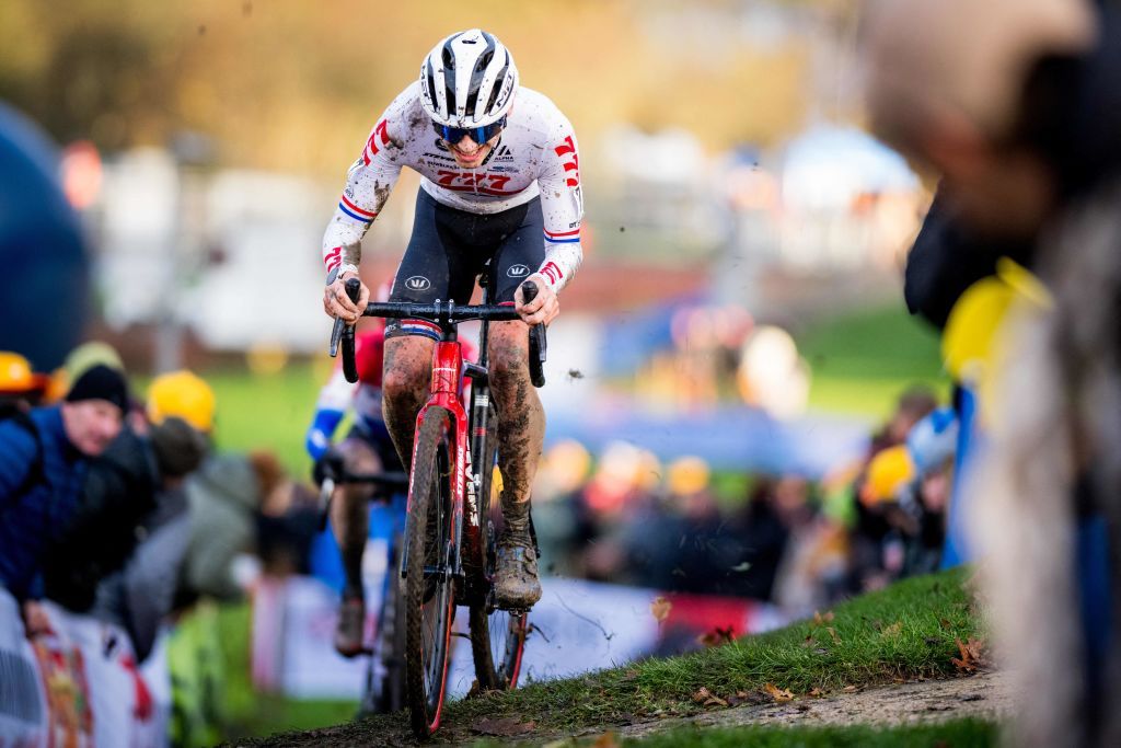 British rider Cameron Mason competes during the mens elite race at the Urban Cross Kortrijk cyclocross cycling event the second stage in the X2O Badkamers Trofee Veldrijden competition in Kortrijk on November 25 2023 Photo by JASPER JACOBS Belga AFP Belgium OUT Photo by JASPER JACOBSBelgaAFP via Getty Images