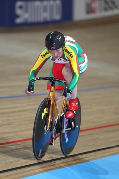 Olga Panarina (Belarus) on the way to the 500m time trial gold medal