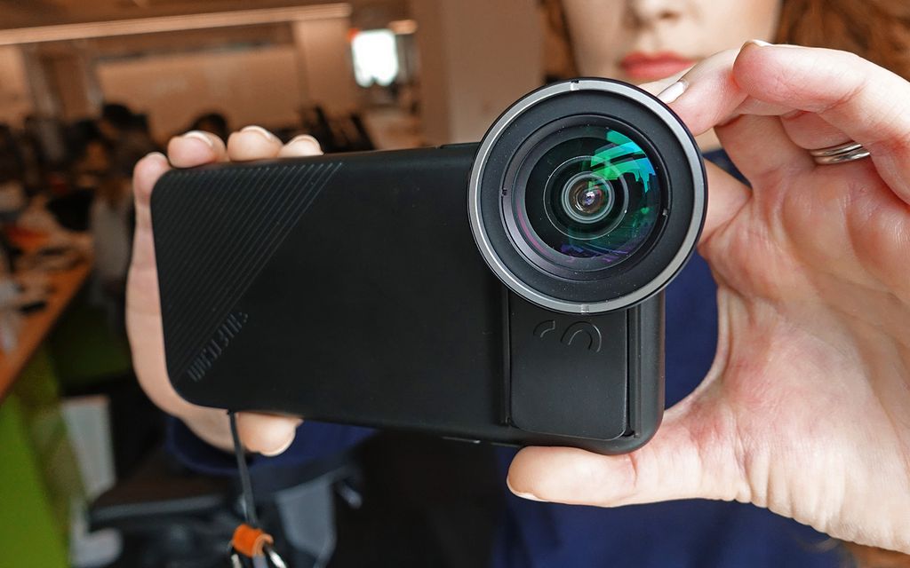 Shiftcam 2.0 ProLens Review Large but Great Tom's Guide