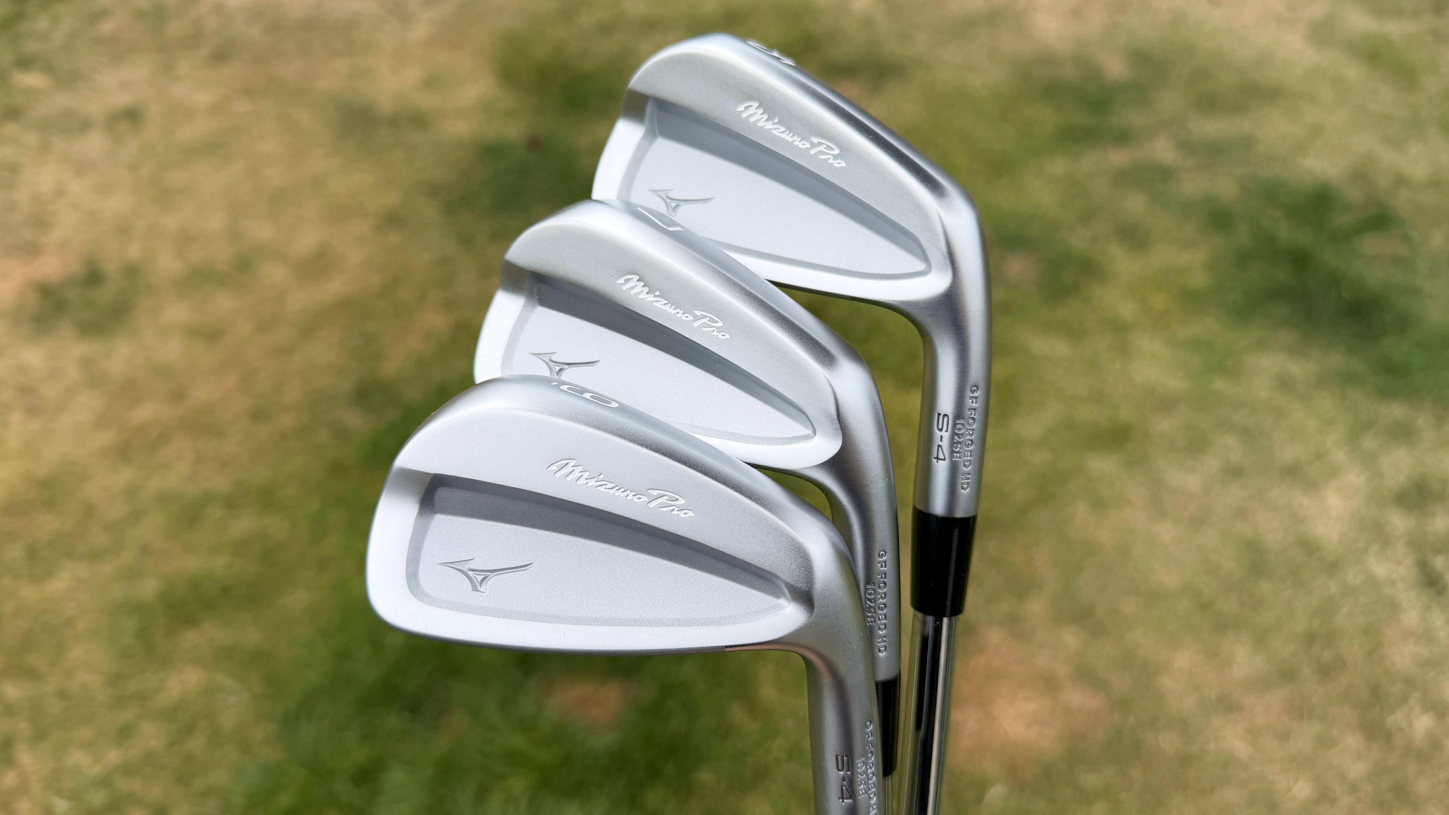 Photo of the Mizuno Pro S-4 Iron