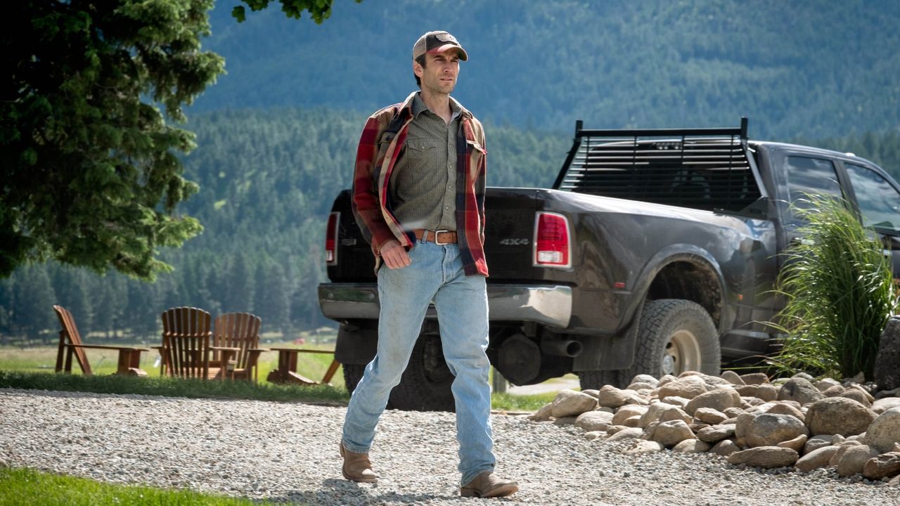 Yellowstone starring Wes Bentley