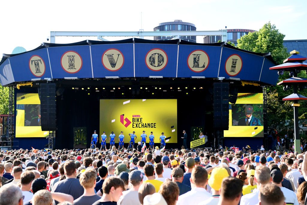 COPENHAGEN DENMARK JUNE 29 A general view of Jack Bauer of New Zealand Luke Durbridge of Australia Alexander Edmondson of Australia Dylan Groenewegen of Netherlands Amund Grndahl Jansen of Norway Michael Matthews of Australia Luka Mezgec of Slovenia Nicholas Schultz of Australia and Team BikeExchange Jayco during the Team Presentation of the 109th Tour de France 2022 at Tivoli Gardens in Copenhagen City TDF2022 on June 29 2022 in Copenhagen Denmark Photo by Stuart FranklinGetty Images