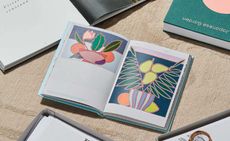 Books that showcases plants in contemporary art.
