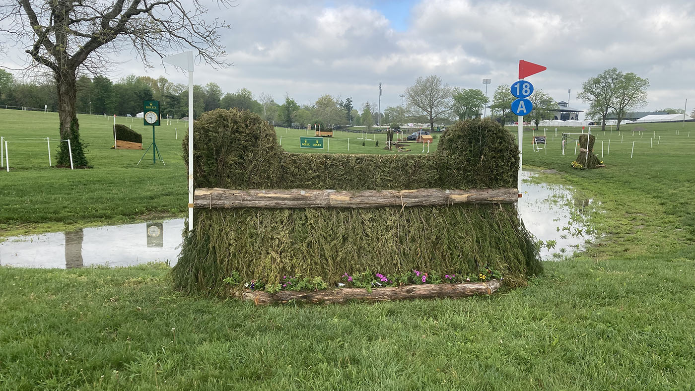 Fence18a