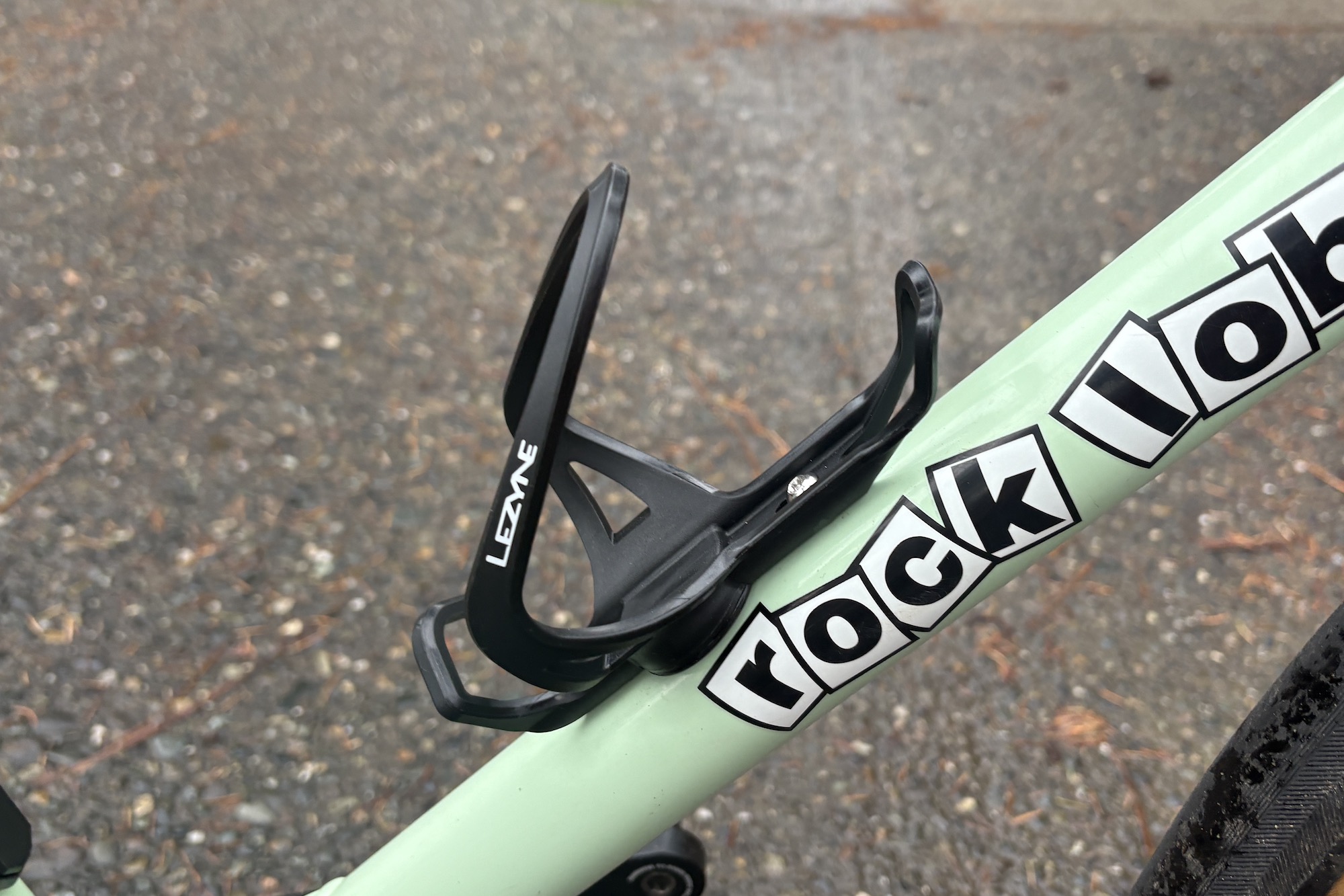 The Lezyne Matrix Air Cage mounted to a mint coloured Rock Lobster gravel bike.