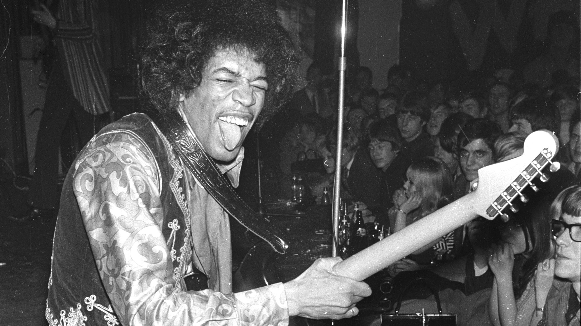 Jimi Hendrix bei einem Konzert in Hamburg.17.03.1967