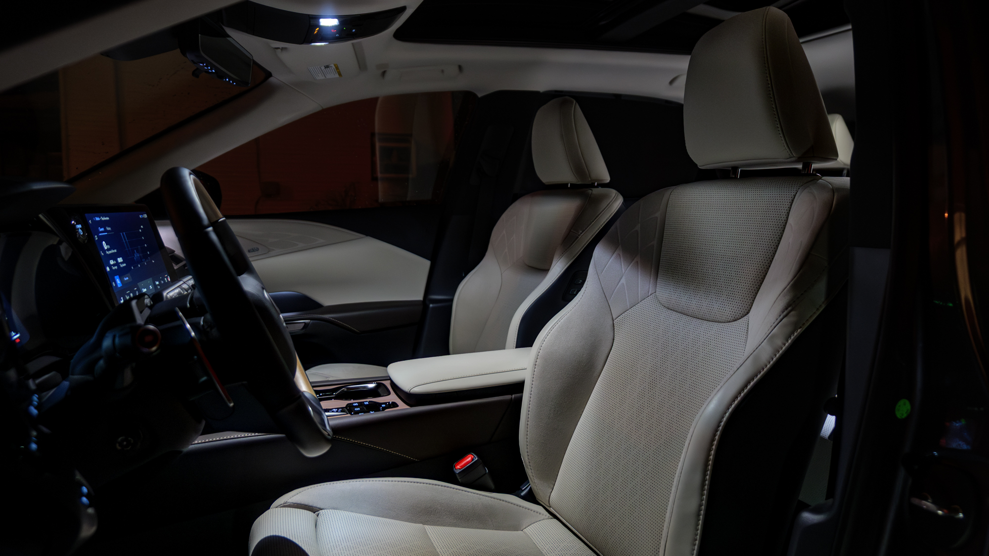 2026 Lexus RX 450h+ review.