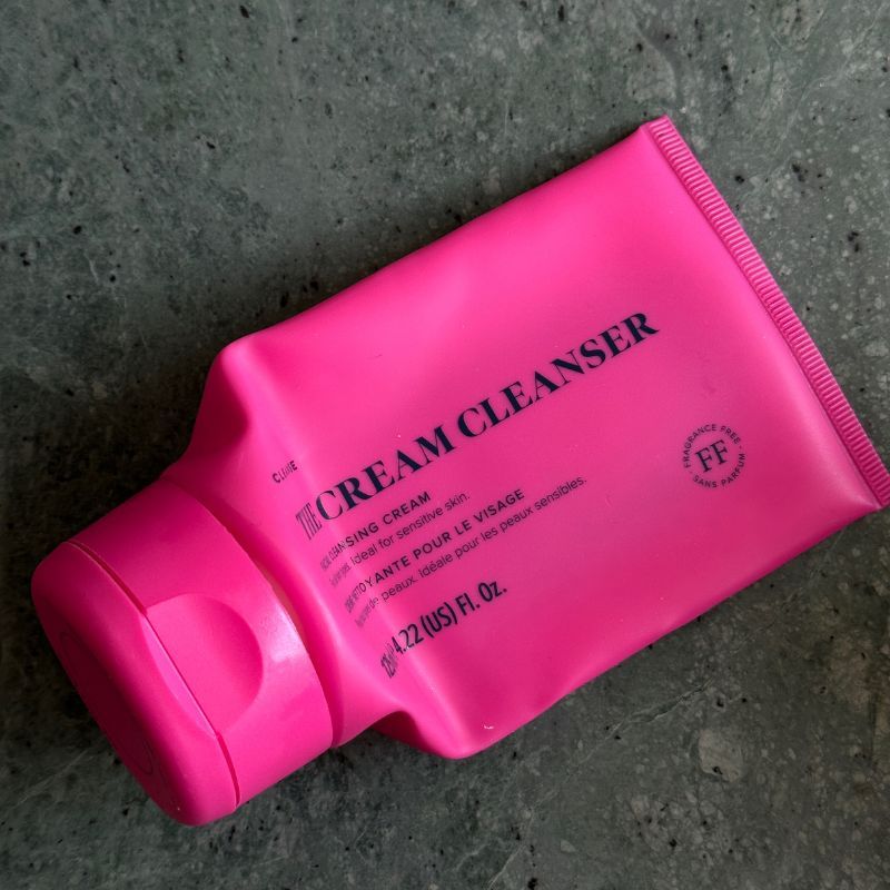 A photo of the Skin Rocks The Cream Cleanser Fragrance Free