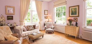 Wiltshire vicarage sitting room